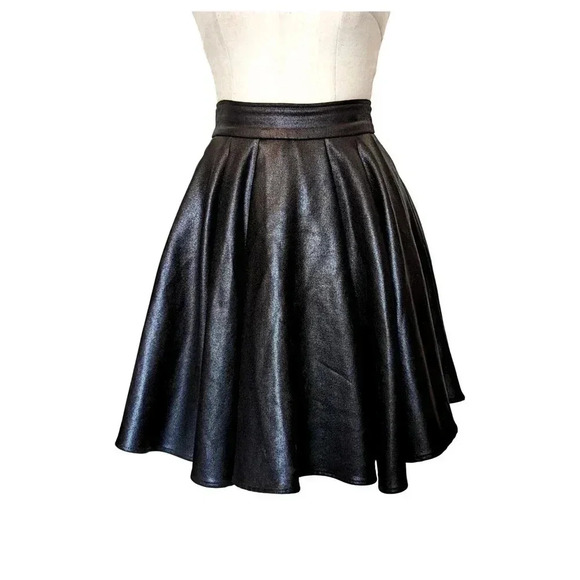 ELEVEN PARIS Faux Leather Circle Skirt Size 36 (S) - Picture 3 of 9